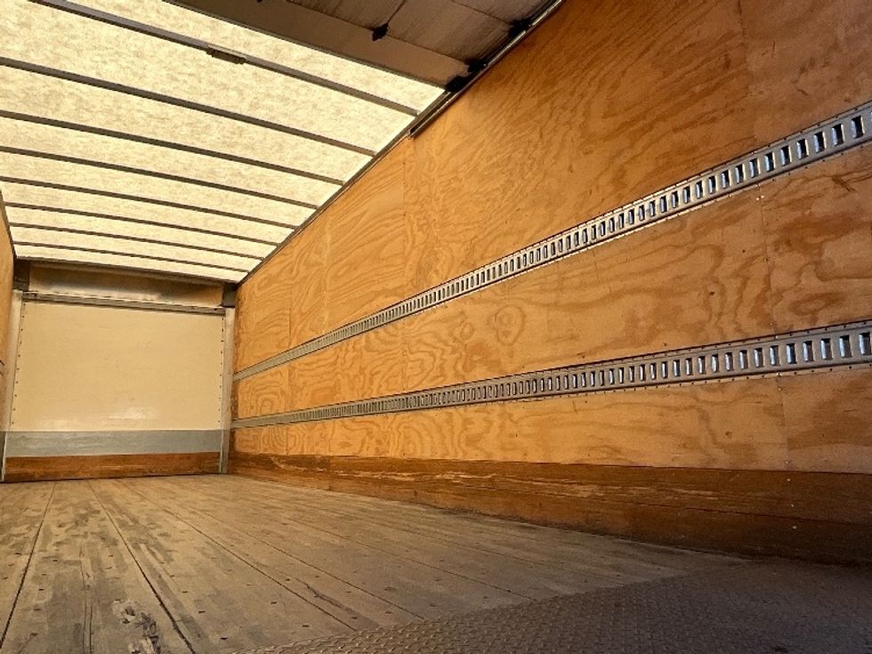 Medium Duty Box Truck-Light and Medium Duty Trucks-Freightliner-2020-M2-Reading-PA-417,971\n\t\tmiles-$ 23,000 - Image 12