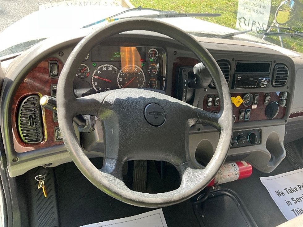 Medium Duty Box Truck-Light and Medium Duty Trucks-Freightliner-2020-M2-Reading-PA-417,971\n\t\tmiles-$ 23,000 - Image 18