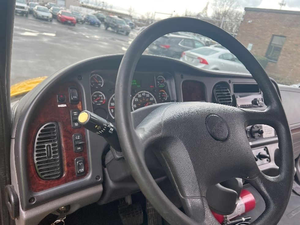 Medium Duty Box Truck-Light and Medium Duty Trucks-Freightliner-2020-M2-Rochester-NY-173,875\n\t\tmiles-$ 41,000 - Image 17