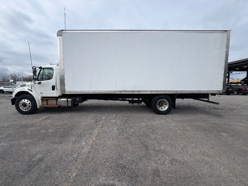 Medium Duty Box Truck-Light and Medium Duty Trucks-Freightliner-2020-M2-Rochester-NY-18,909\n\t\tmiles-$ 66,750 - Image 4