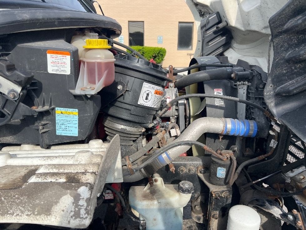 Medium Duty Box Truck-Light and Medium Duty Trucks-Freightliner-2020-M2-Rochester-NY-192,306\n\t\tmiles-$ 43,000 - Image 23