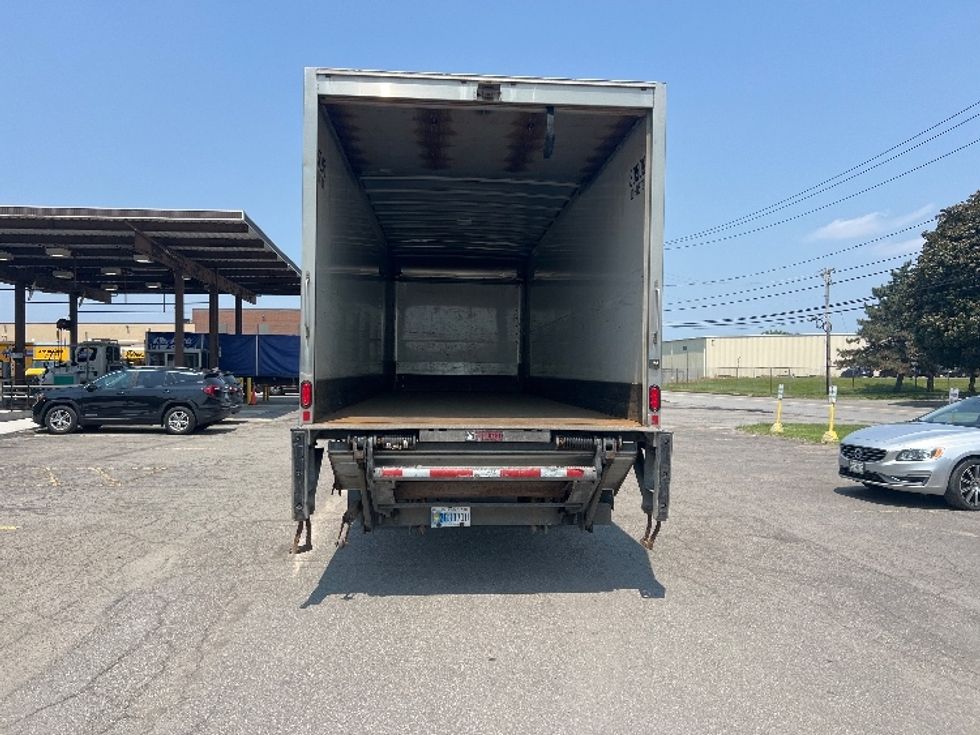 Medium Duty Box Truck-Light and Medium Duty Trucks-Freightliner-2020-M2-Rochester-NY-192,490\n\t\tmiles-$ 43,000 - Image 23