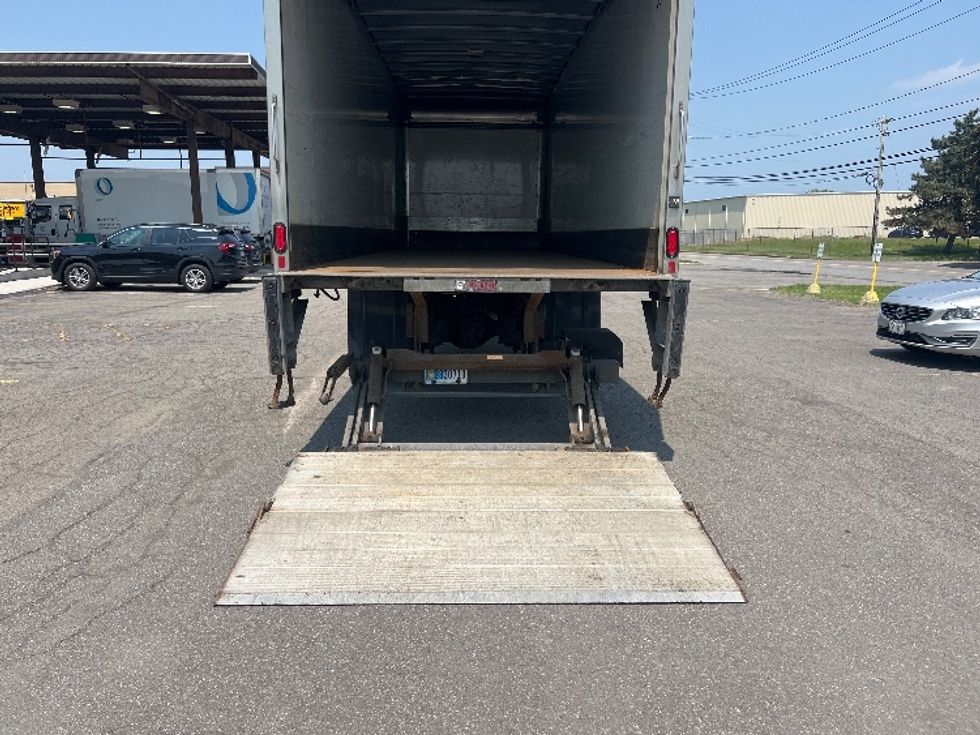 Medium Duty Box Truck-Light and Medium Duty Trucks-Freightliner-2020-M2-Rochester-NY-192,490\n\t\tmiles-$ 43,000 - Image 24