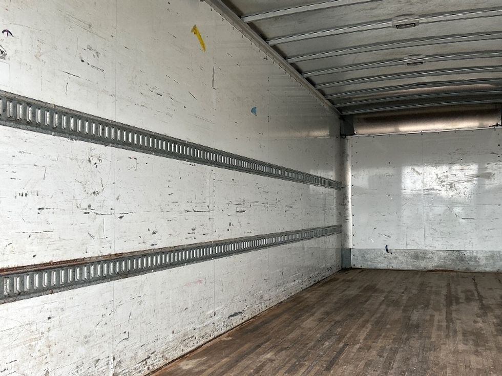Medium Duty Box Truck-Light and Medium Duty Trucks-Freightliner-2020-M2-Rochester-NY-203,208\n\t\tmiles-$ 50,250 - Image 11