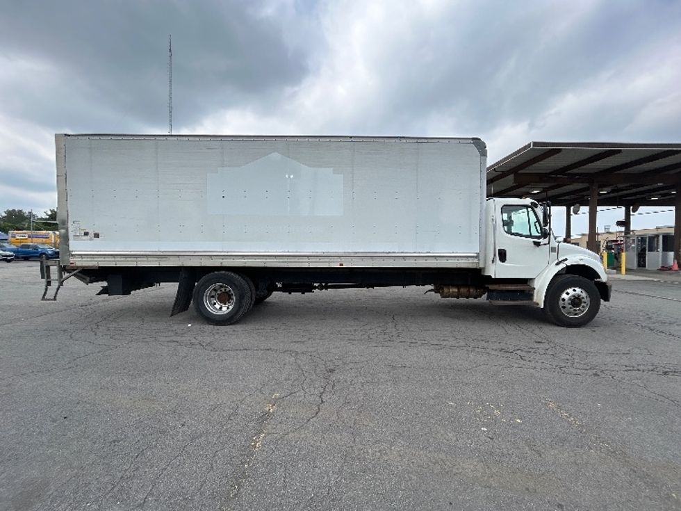 Medium Duty Box Truck-Light and Medium Duty Trucks-Freightliner-2020-M2-Rochester-NY-203,208\n\t\tmiles-$ 50,250 - Image 15
