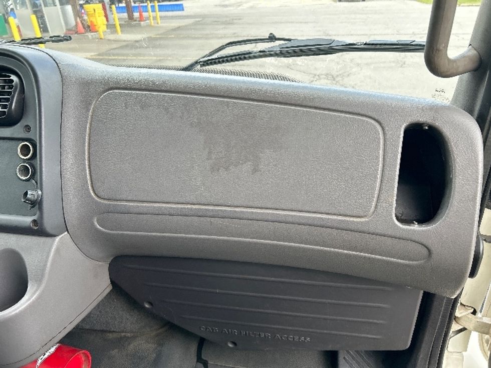 Medium Duty Box Truck-Light and Medium Duty Trucks-Freightliner-2020-M2-Rochester-NY-203,208\n\t\tmiles-$ 50,250 - Image 21