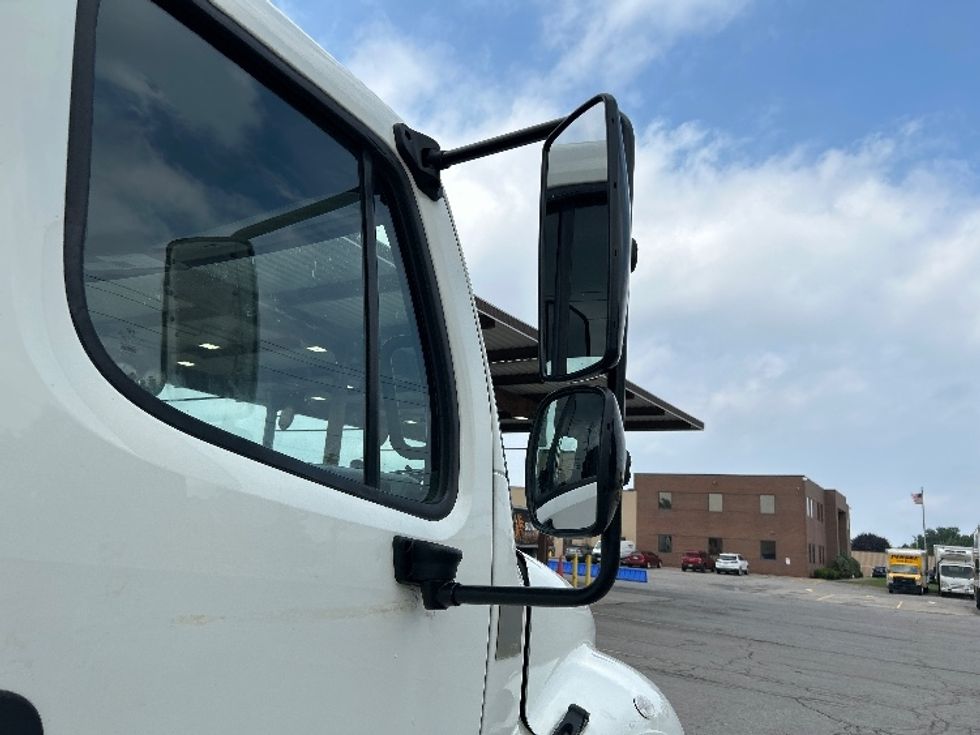 Medium Duty Box Truck-Light and Medium Duty Trucks-Freightliner-2020-M2-Rochester-NY-203,208\n\t\tmiles-$ 50,250 - Image 26