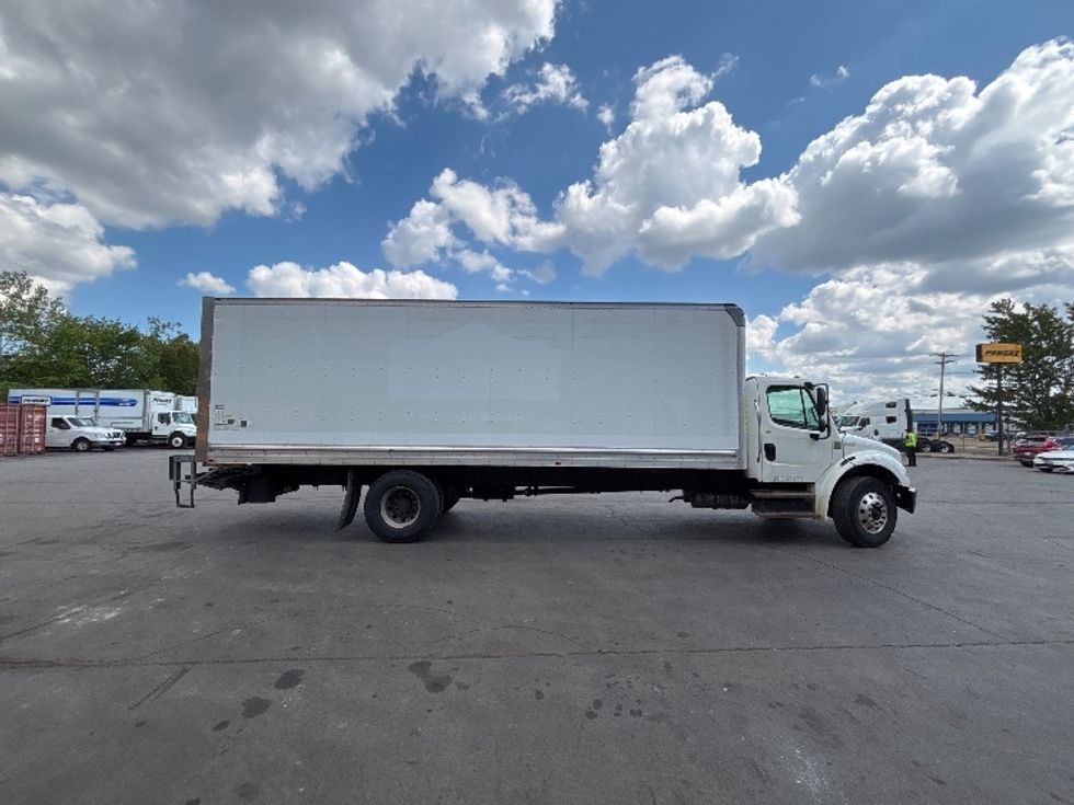 Medium Duty Box Truck-Light and Medium Duty Trucks-Freightliner-2020-M2-Rochester-NY-204,360\n\t\tmiles-$ 52,000 - Image 13