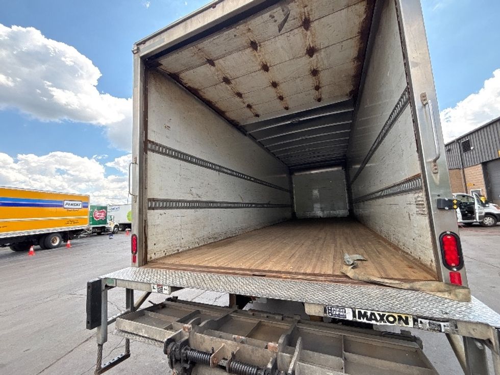 Medium Duty Box Truck-Light and Medium Duty Trucks-Freightliner-2020-M2-Rochester-NY-204,360\n\t\tmiles-$ 52,000 - Image 9