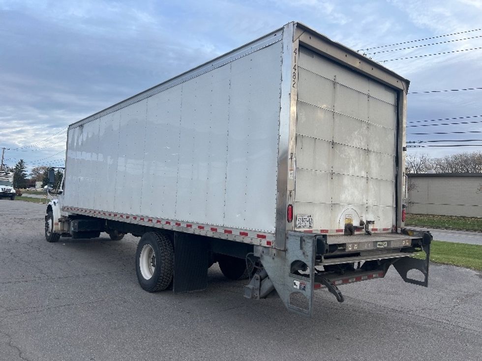 Medium Duty Box Truck-Light and Medium Duty Trucks-Freightliner-2020-M2-Rochester-NY-206,634\n\t\tmiles-$ 37,250 - Image 6