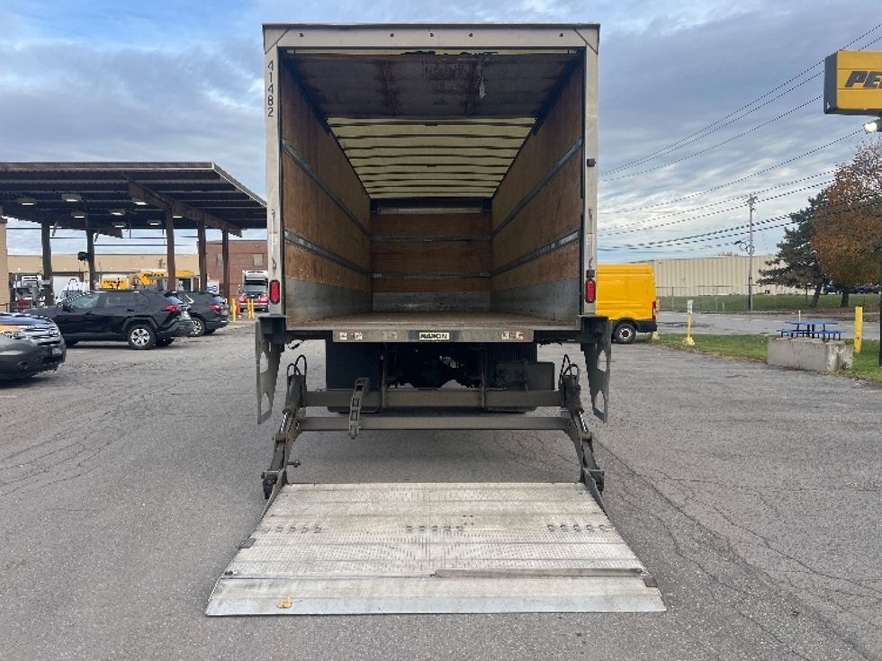 Medium Duty Box Truck-Light and Medium Duty Trucks-Freightliner-2020-M2-Rochester-NY-206,634\n\t\tmiles-$ 37,250 - Image 9