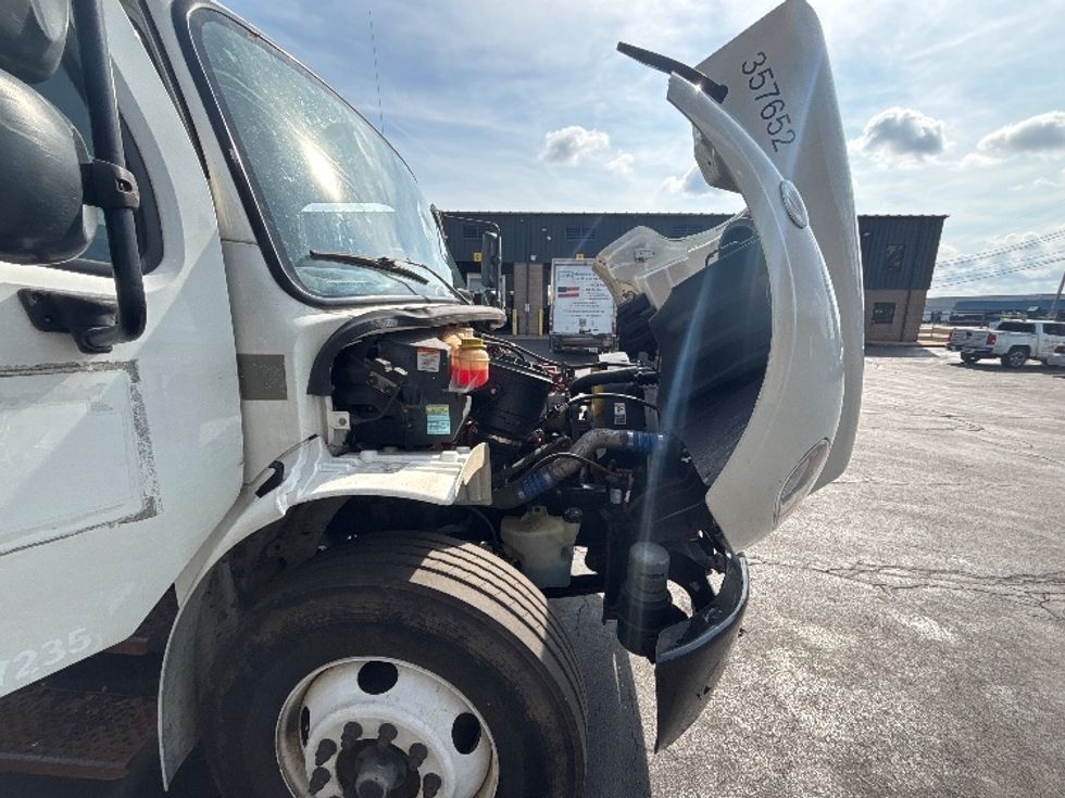 Medium Duty Box Truck-Light and Medium Duty Trucks-Freightliner-2020-M2-Rochester-NY-216,310\n\t\tmiles-$ 47,750 - Image 22