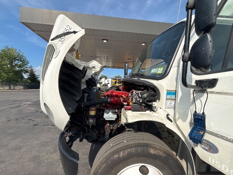 Medium Duty Box Truck-Light and Medium Duty Trucks-Freightliner-2020-M2-Rochester-NY-216,310\n\t\tmiles-$ 47,750 - Image 23