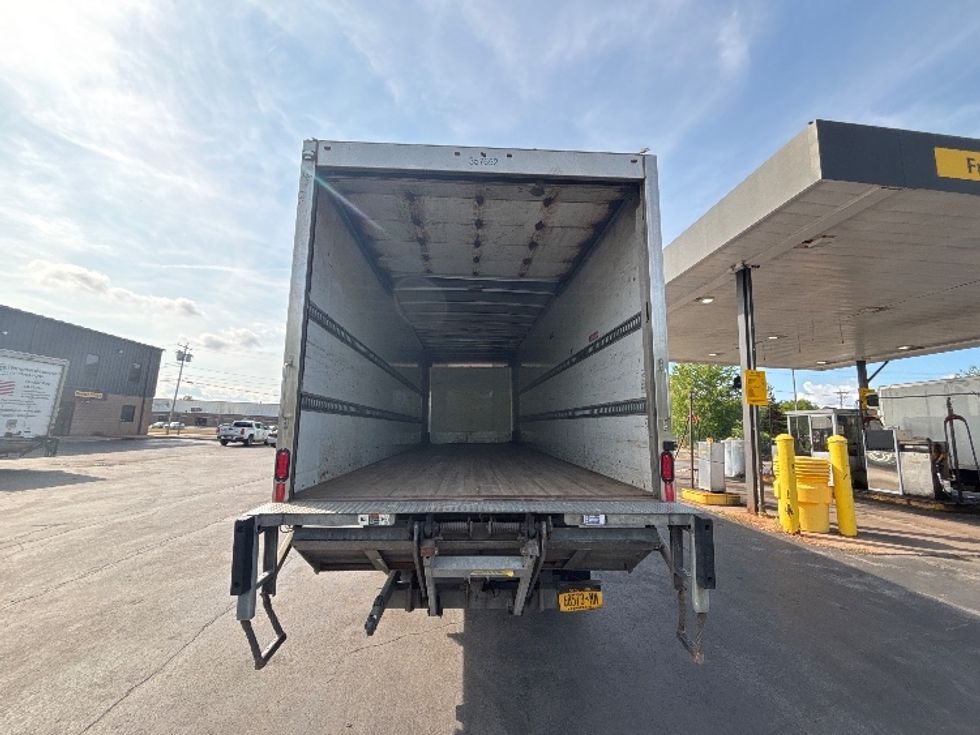 Medium Duty Box Truck-Light and Medium Duty Trucks-Freightliner-2020-M2-Rochester-NY-216,310\n\t\tmiles-$ 47,750 - Image 8