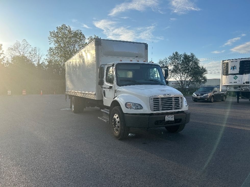 Medium Duty Box Truck-Light and Medium Duty Trucks-Freightliner-2020-M2-Rochester-NY-254,159\n\t\tmiles-$ 44,750 - Image 1