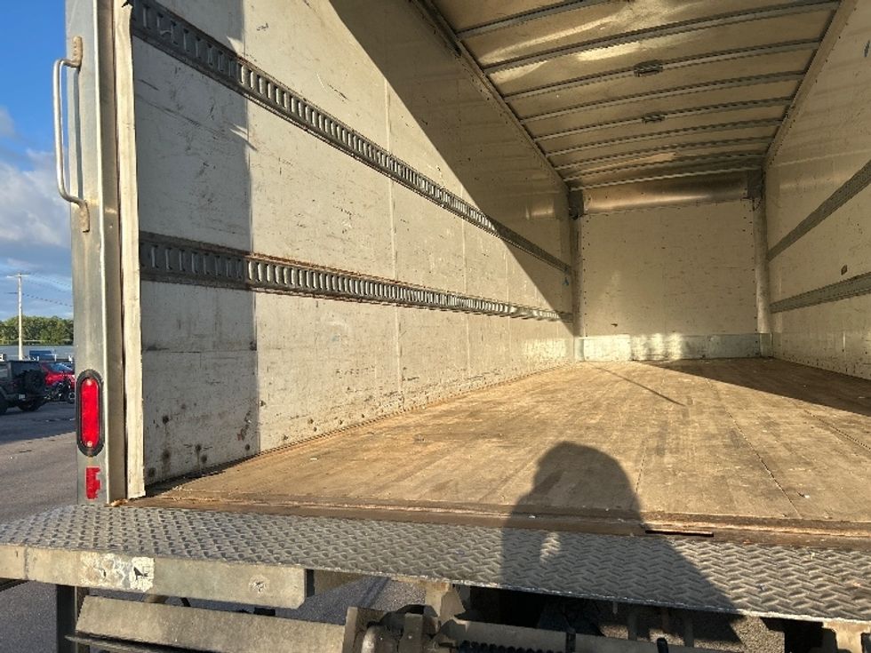 Medium Duty Box Truck-Light and Medium Duty Trucks-Freightliner-2020-M2-Rochester-NY-254,159\n\t\tmiles-$ 44,750 - Image 11