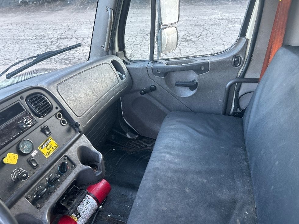 Medium Duty Box Truck-Light and Medium Duty Trucks-Freightliner-2020-M2-Rochester-NY-254,159\n\t\tmiles-$ 44,750 - Image 19