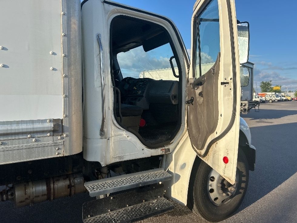 Medium Duty Box Truck-Light and Medium Duty Trucks-Freightliner-2020-M2-Rochester-NY-254,159\n\t\tmiles-$ 44,750 - Image 20