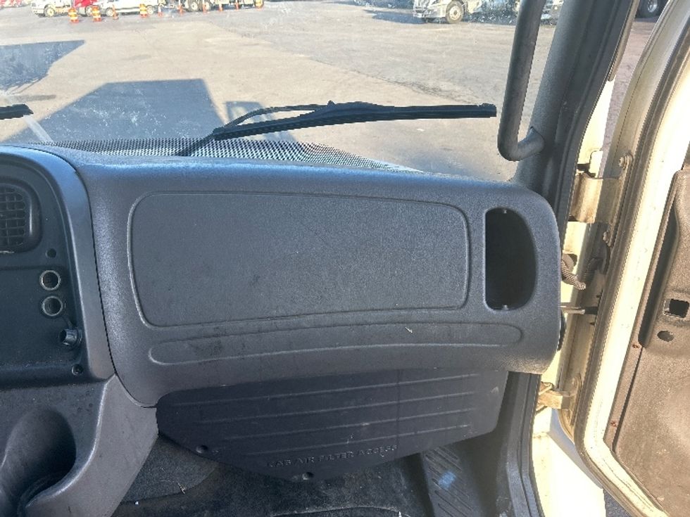 Medium Duty Box Truck-Light and Medium Duty Trucks-Freightliner-2020-M2-Rochester-NY-254,159\n\t\tmiles-$ 44,750 - Image 21