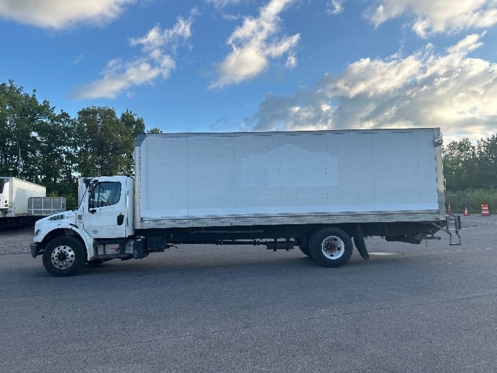 Medium Duty Box Truck-Light and Medium Duty Trucks-Freightliner-2020-M2-Rochester-NY-254,159\n\t\tmiles-$ 44,750 - Image 4