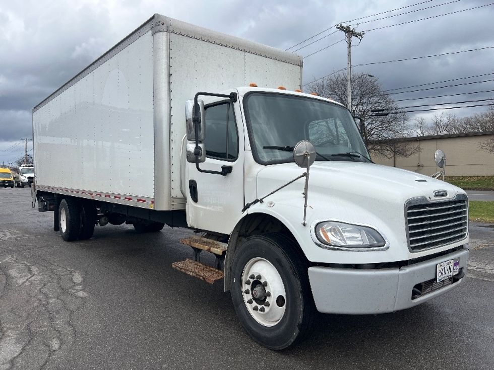 Medium Duty Box Truck-Light and Medium Duty Trucks-Freightliner-2020-M2-Rochester-NY-281,246\n\t\tmiles-$ 29,250 - Image 1