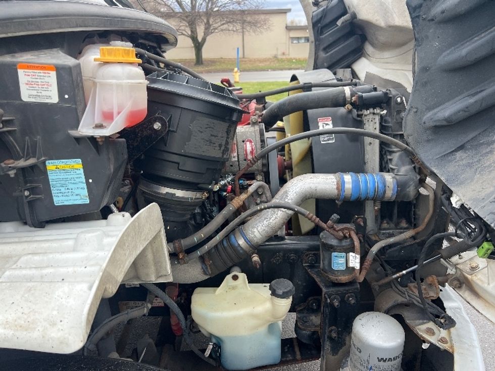 Medium Duty Box Truck-Light and Medium Duty Trucks-Freightliner-2020-M2-Rochester-NY-281,246\n\t\tmiles-$ 29,250 - Image 23