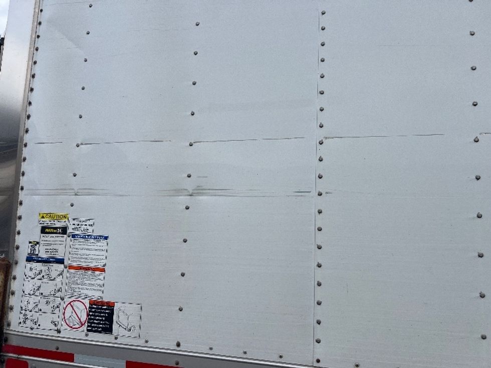 Medium Duty Box Truck-Light and Medium Duty Trucks-Freightliner-2020-M2-Rochester-NY-281,246\n\t\tmiles-$ 29,250 - Image 28