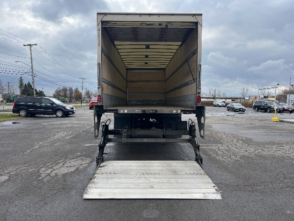 Medium Duty Box Truck-Light and Medium Duty Trucks-Freightliner-2020-M2-Rochester-NY-281,246\n\t\tmiles-$ 29,250 - Image 9