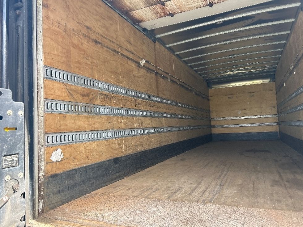Medium Duty Box Truck-Light and Medium Duty Trucks-Freightliner-2020-M2-Rochester-NY-425,391\n\t\tmiles-$ 23,250 - Image 11