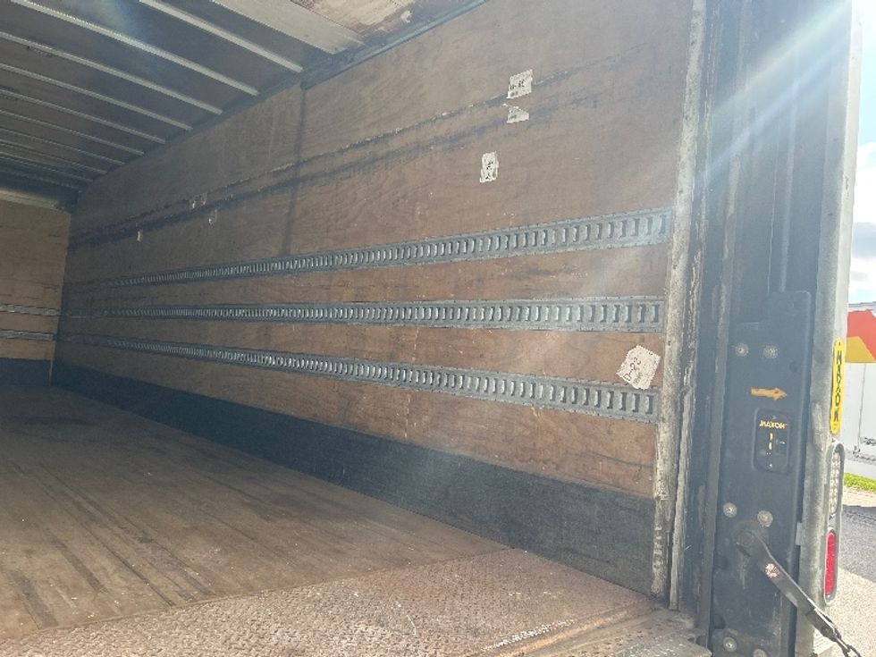 Medium Duty Box Truck-Light and Medium Duty Trucks-Freightliner-2020-M2-Rochester-NY-425,391\n\t\tmiles-$ 23,250 - Image 12