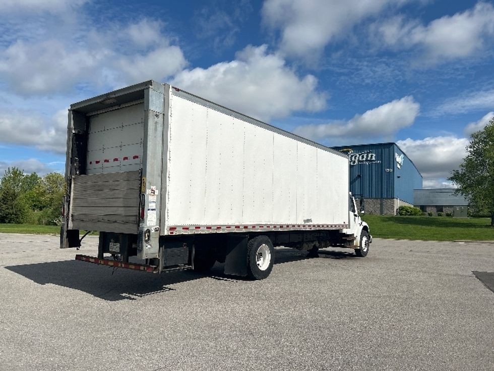 Medium Duty Box Truck-Light and Medium Duty Trucks-Freightliner-2020-M2-Rochester-NY-425,391\n\t\tmiles-$ 23,250 - Image 13