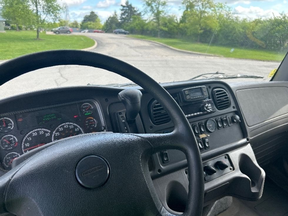 Medium Duty Box Truck-Light and Medium Duty Trucks-Freightliner-2020-M2-Rochester-NY-425,391\n\t\tmiles-$ 23,250 - Image 18