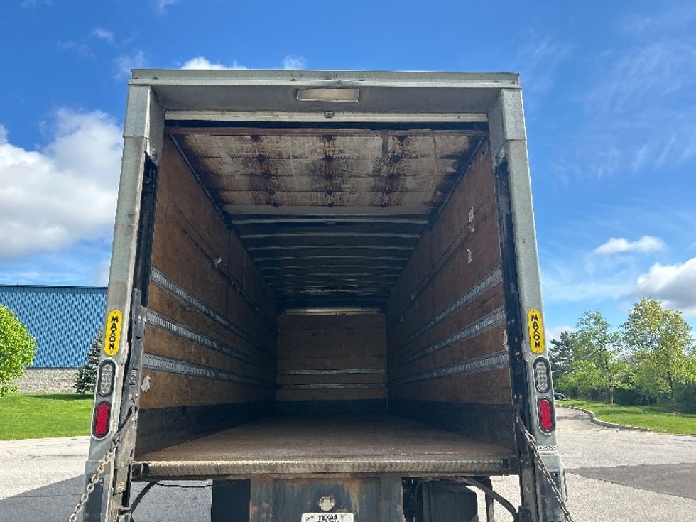 Medium Duty Box Truck-Light and Medium Duty Trucks-Freightliner-2020-M2-Rochester-NY-425,391\n\t\tmiles-$ 23,250 - Image 8