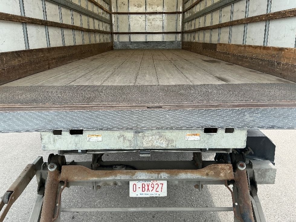 Medium Duty Box Truck-Light and Medium Duty Trucks-Freightliner-2020-M2-Rocky View County-AB-254,142\n\t\tkm-$ 67,250 - Image 10