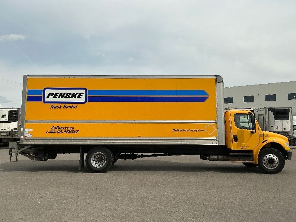 Medium Duty Box Truck-Light and Medium Duty Trucks-Freightliner-2020-M2-Rocky View County-AB-254,142\n\t\tkm-$ 67,250 - Image 15