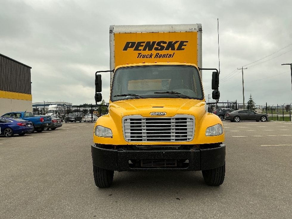 Medium Duty Box Truck-Light and Medium Duty Trucks-Freightliner-2020-M2-Rocky View County-AB-295,070\n\t\tkm-$ 62,750 - Image 2