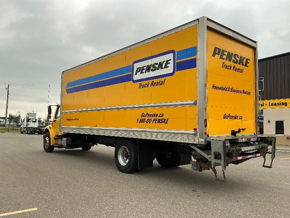 Medium Duty Box Truck-Light and Medium Duty Trucks-Freightliner-2020-M2-Rocky View County-AB-295,070\n\t\tkm-$ 62,750 - Image 6