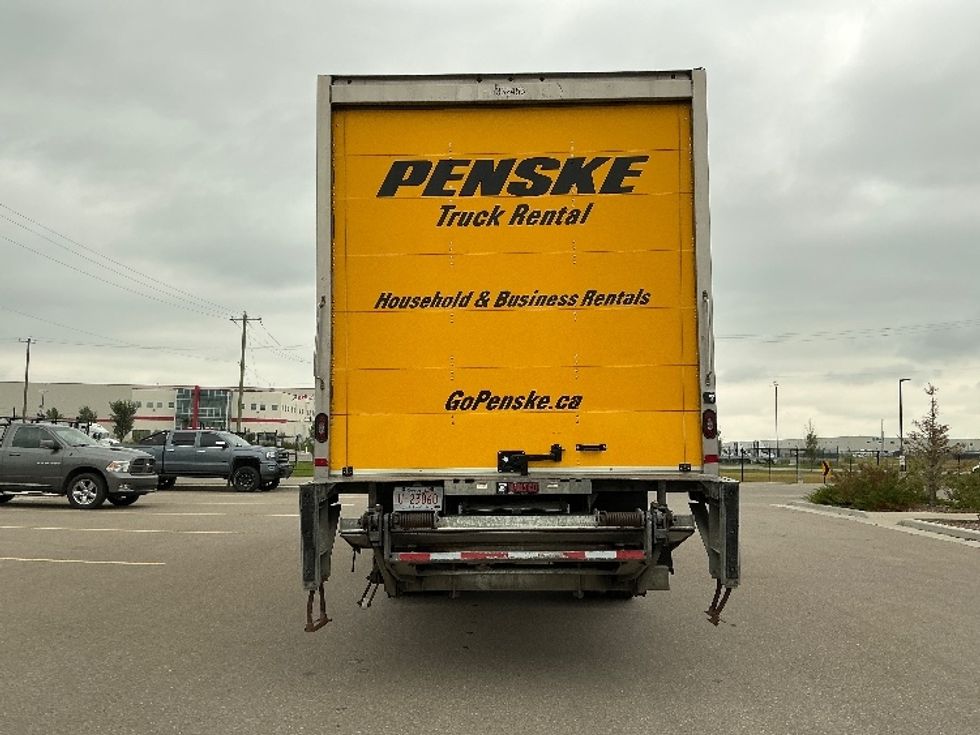 Medium Duty Box Truck-Light and Medium Duty Trucks-Freightliner-2020-M2-Rocky View County-AB-295,070\n\t\tkm-$ 62,750 - Image 7