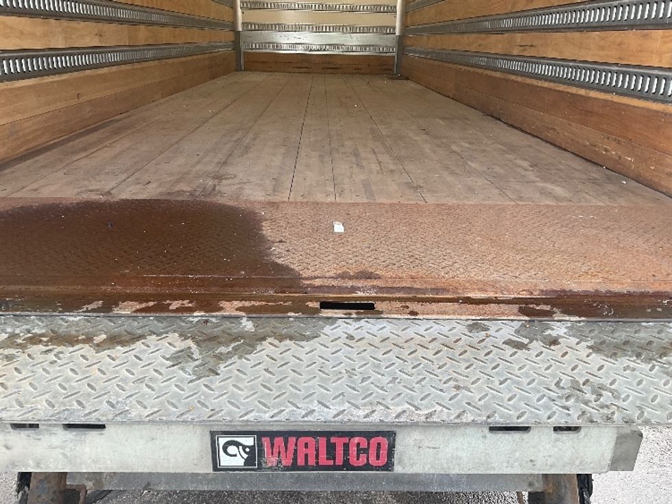 Medium Duty Box Truck-Light and Medium Duty Trucks-Freightliner-2020-M2-Romulus-MI-283,570\n\t\tmiles-$ 36,500 - Image 9