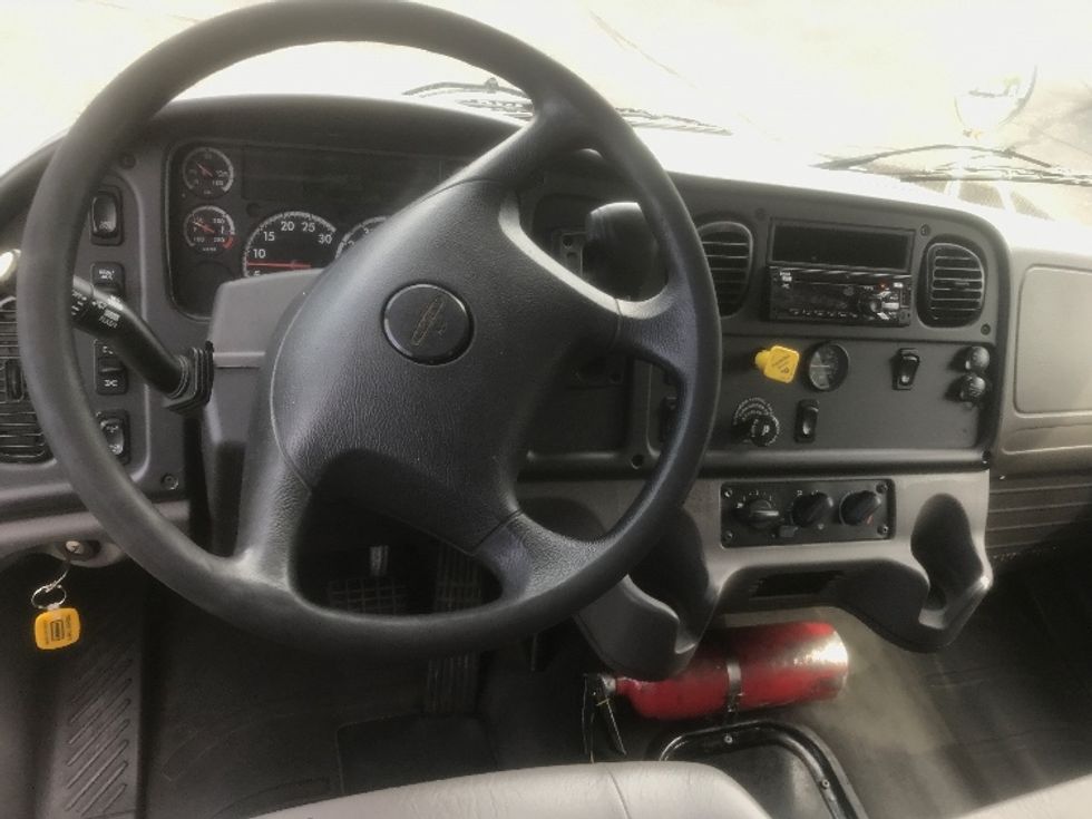 Medium Duty Box Truck-Light and Medium Duty Trucks-Freightliner-2020-M2-Roseville-MN-190,884\n\t\tmiles-$ 47,000 - Image 17