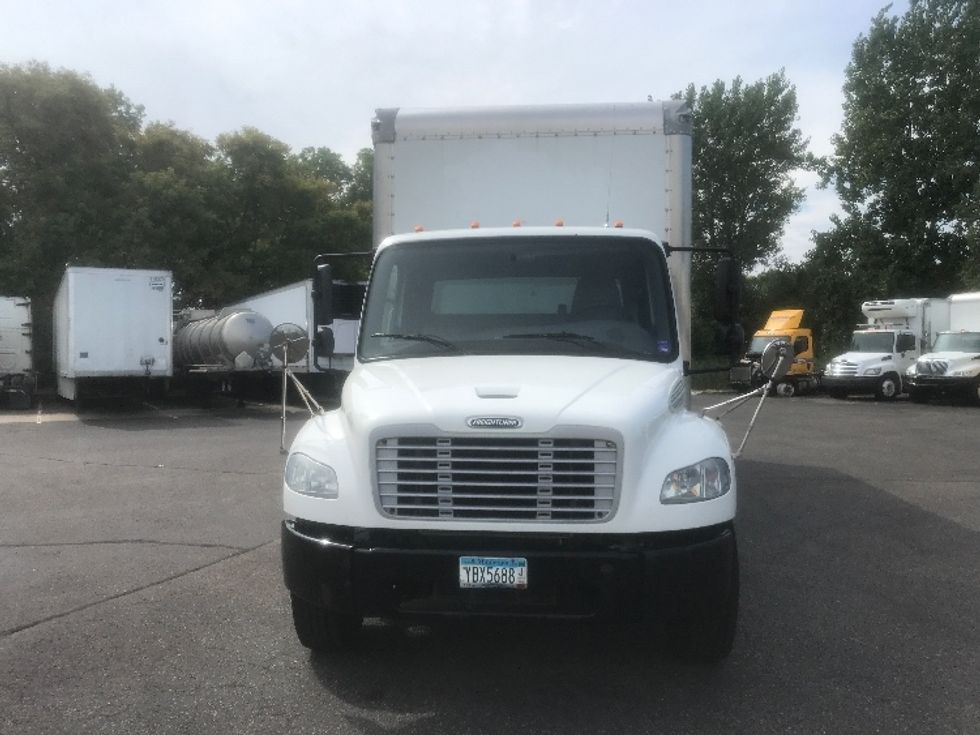 Medium Duty Box Truck-Light and Medium Duty Trucks-Freightliner-2020-M2-Roseville-MN-190,884\n\t\tmiles-$ 47,000 - Image 2
