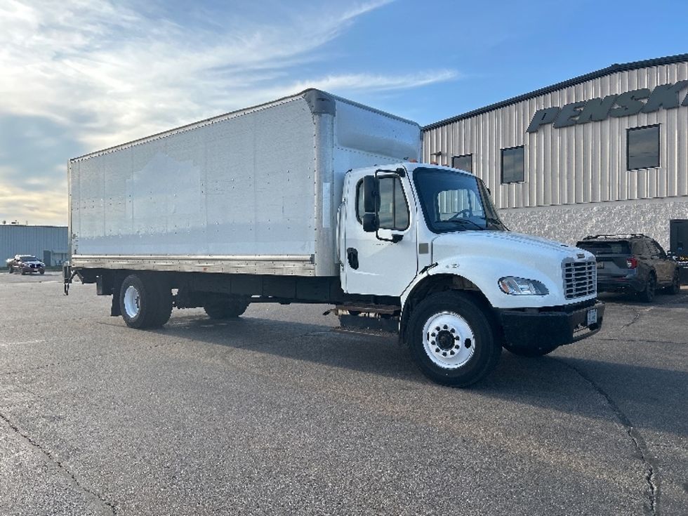 Medium Duty Box Truck-Light and Medium Duty Trucks-Freightliner-2020-M2-Rothschild-WI-302,600\n\t\tmiles-$ 34,500 - Image 1