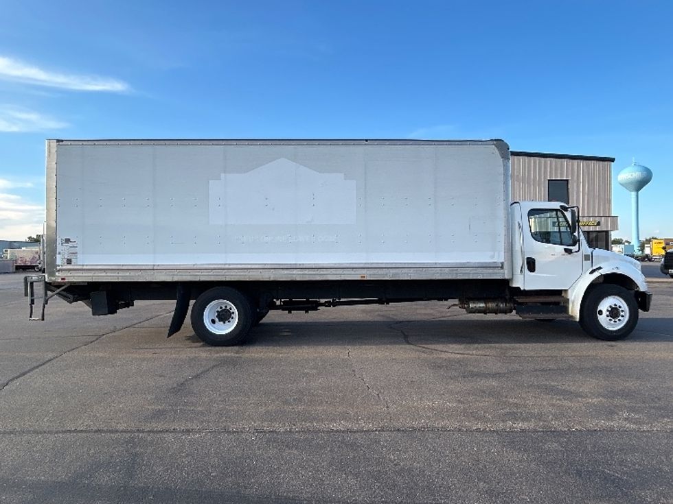 Medium Duty Box Truck-Light and Medium Duty Trucks-Freightliner-2020-M2-Rothschild-WI-302,600\n\t\tmiles-$ 34,500 - Image 15