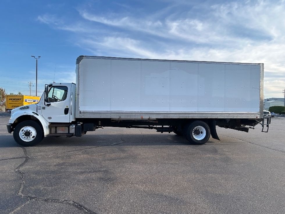 Medium Duty Box Truck-Light and Medium Duty Trucks-Freightliner-2020-M2-Rothschild-WI-302,600\n\t\tmiles-$ 34,500 - Image 4