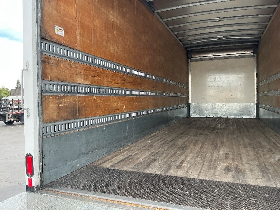 Medium Duty Box Truck-Light and Medium Duty Trucks-Freightliner-2020-M2-Sacramento-CA-245,834\n\t\tmiles-$ 43,250 - Image 11