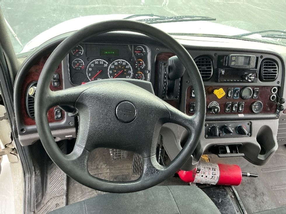 Medium Duty Box Truck-Light and Medium Duty Trucks-Freightliner-2020-M2-Sacramento-CA-245,834\n\t\tmiles-$ 43,250 - Image 18