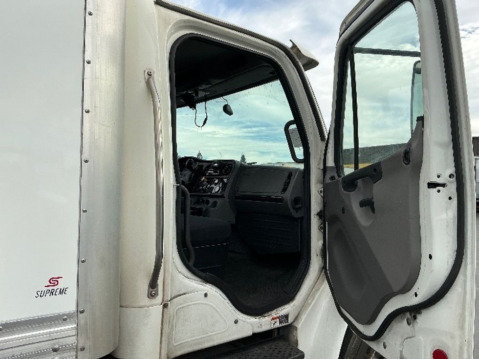 Medium Duty Box Truck-Light and Medium Duty Trucks-Freightliner-2020-M2-Sacramento-CA-245,834\n\t\tmiles-$ 43,250 - Image 20