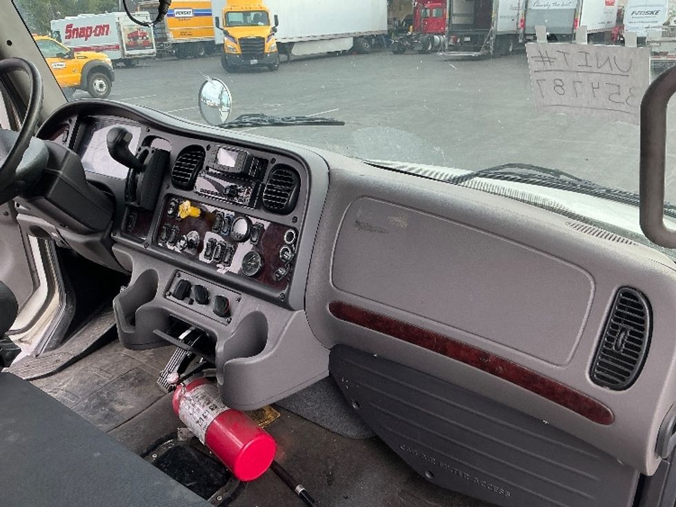 Medium Duty Box Truck-Light and Medium Duty Trucks-Freightliner-2020-M2-Sacramento-CA-245,834\n\t\tmiles-$ 43,250 - Image 21