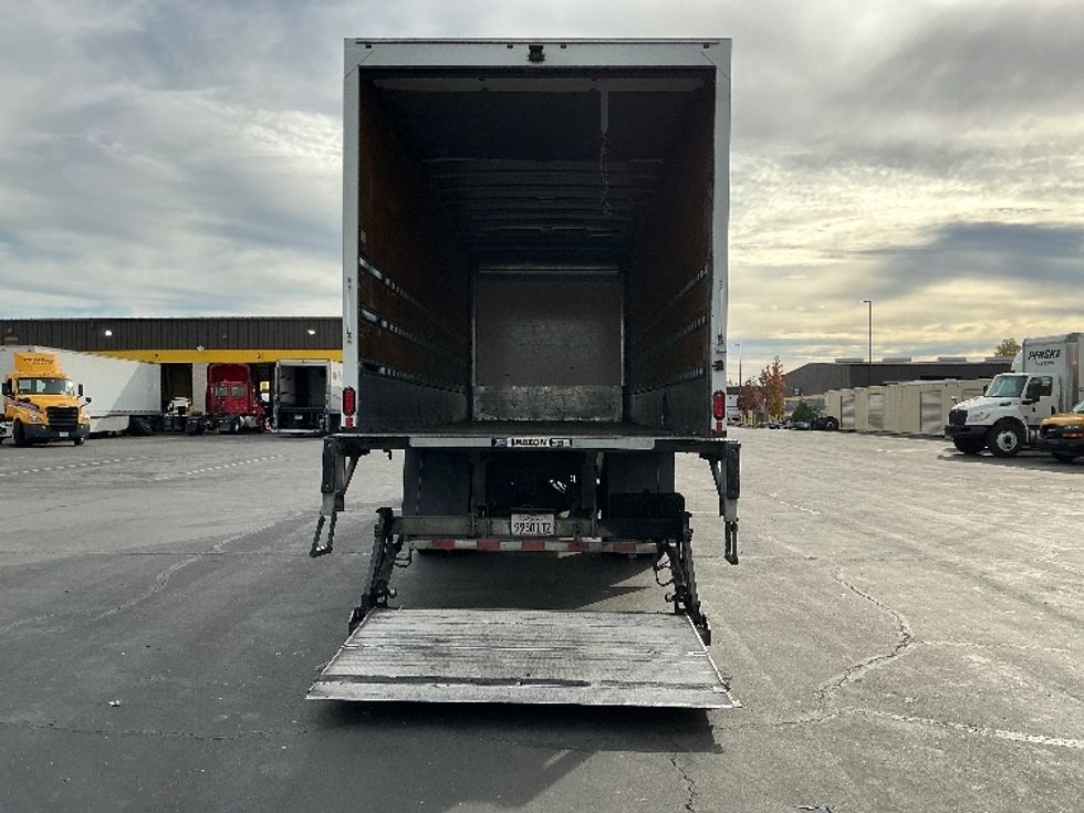 Medium Duty Box Truck-Light and Medium Duty Trucks-Freightliner-2020-M2-Sacramento-CA-245,834\n\t\tmiles-$ 43,250 - Image 9