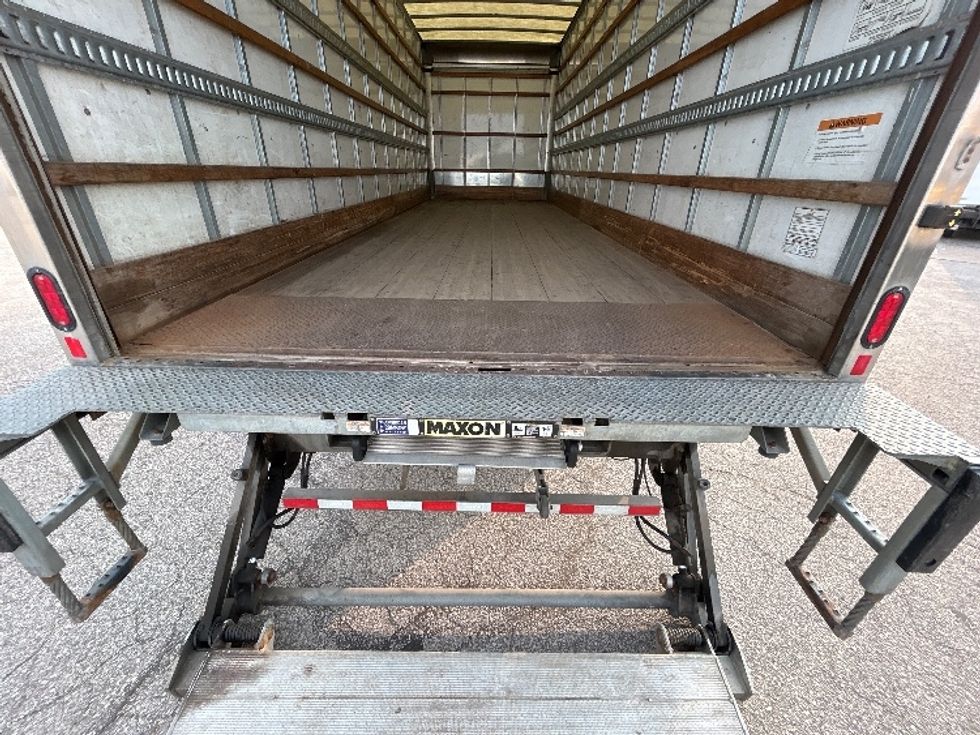 Medium Duty Box Truck-Light and Medium Duty Trucks-Freightliner-2020-M2-Saginaw-MI-165,173\n\t\tmiles-$ 39,500 - Image 10